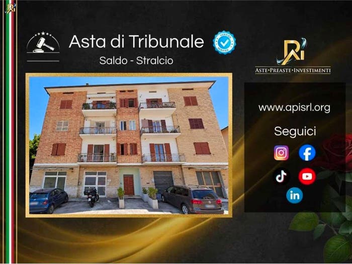 Appartamento quadrilocale in vendita in Strada Macerata, Centro, Monte San Giusto