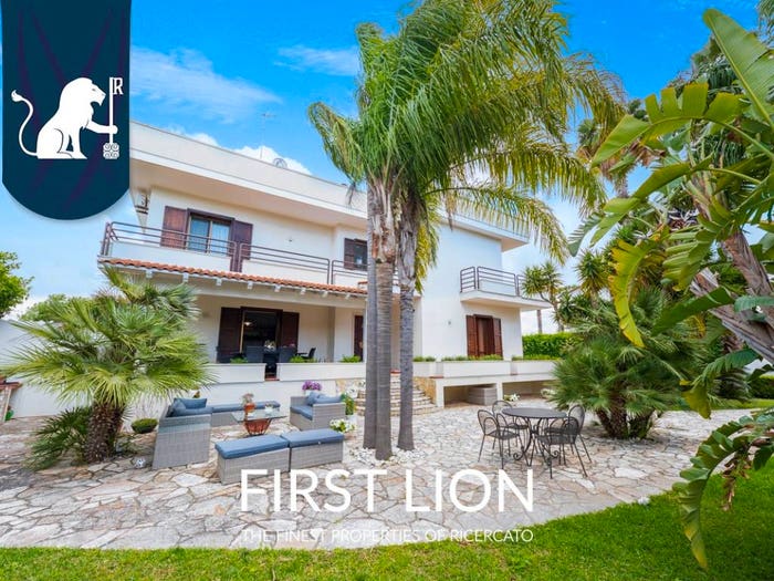 Casa con 6 locali in vendita in Via Livigno, Salesiani Caliò, Lecce