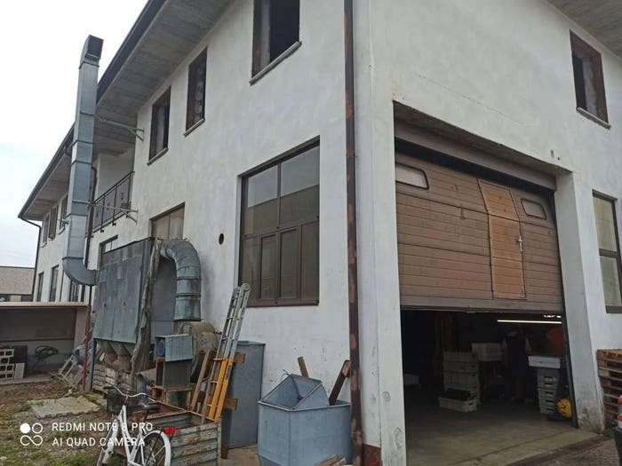 Appartamento con 6 locali in vendita in Via I Maggio, Borgo Ticino