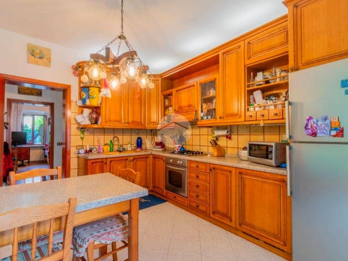 Casa con 6 locali in vendita in Via S Maria, Arbizzanosanta Maria, Negrar di Valpolicella