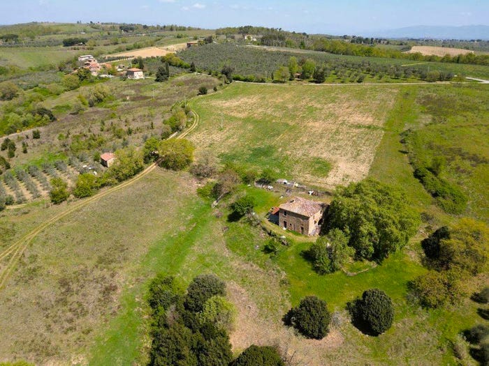 Casa con 6 locali in vendita in Via di Trequanda, Centro, Trequanda
