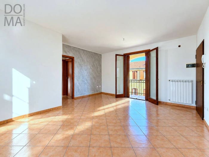 Appartamento quadrilocale in vendita in Via Roma, Centro, Porto Viro