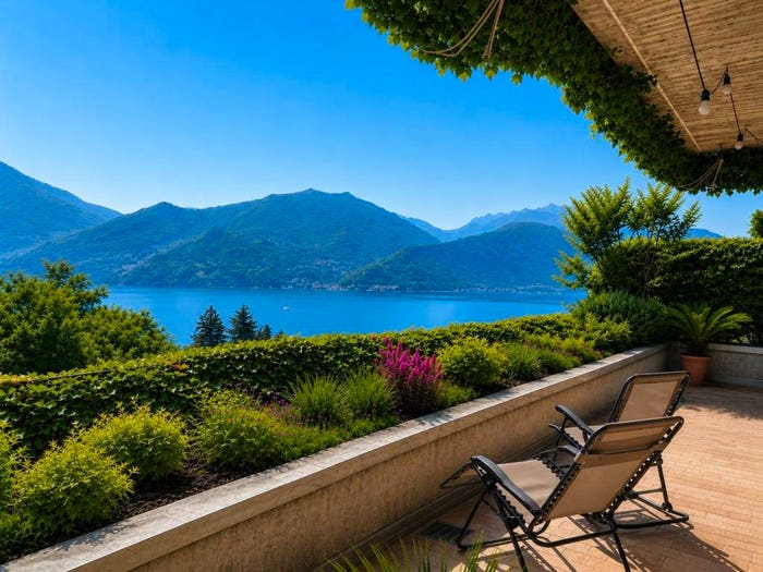 Appartamento quadrilocale in vendita in Via Privata Fratelli Castelli, Centro, Menaggio