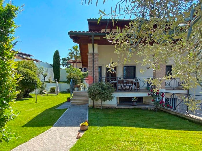 Casa trilocale in vendita in Via di Castel di Leva, Castel di Leva, Roma