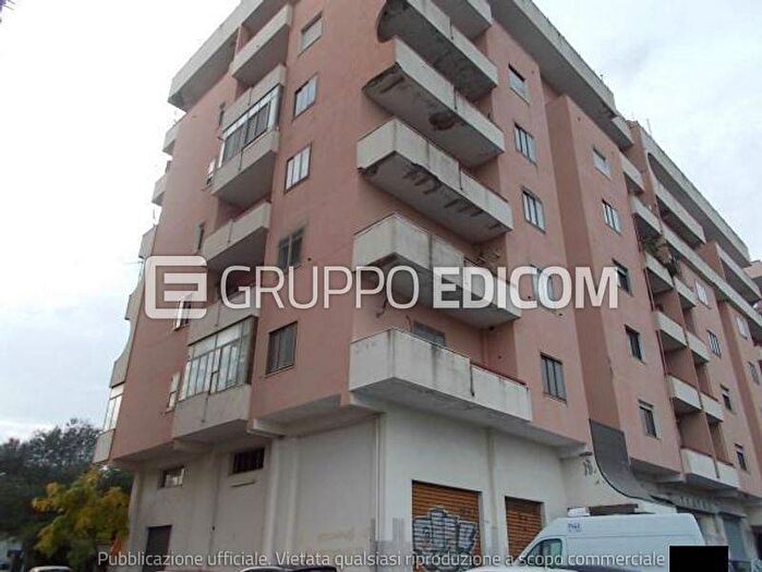 Appartamento con 6 locali in vendita in Viale Vincenzo De Filippis, Sant'Antonio De Filippis, Catanzaro