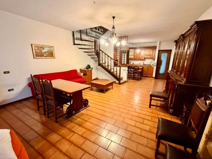 Casa quadrilocale in vendita in Via Roma, Centro, Caorso