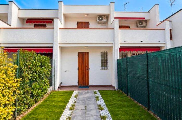 Casa trilocale in vendita in Viale Polonia, Lido delle Nazioni, Comacchio