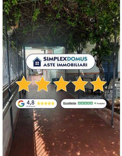 Appartamento con 6 locali in vendita in Via Giuseppe Silvestri, Tommaso Natale, Palermo