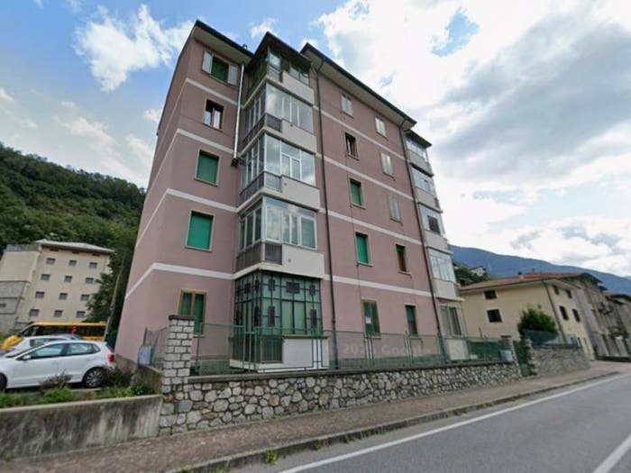 Appartamento trilocale in vendita in Via Roma, Cedegolo
