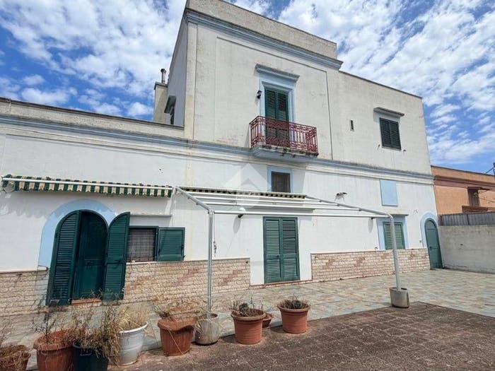 Casa con 6 locali in vendita in Via Scalelle, Via Lecce Ospedale, Gallipoli