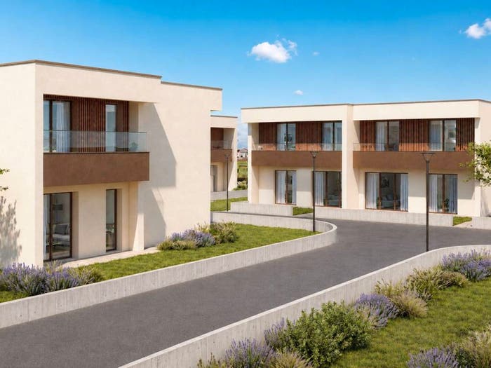 Casa quadrilocale in vendita in Via Mincana, Due Carrare