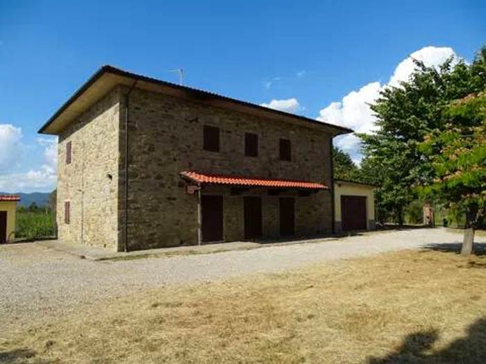 Casa con 5 locali in vendita in Castiglion Fiorentino