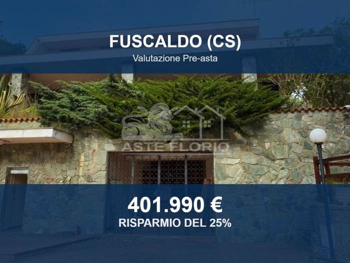 Casa con 6 locali in vendita in Strada Statale Tirrena Inferiore SNC, Cariglio, Fuscaldo