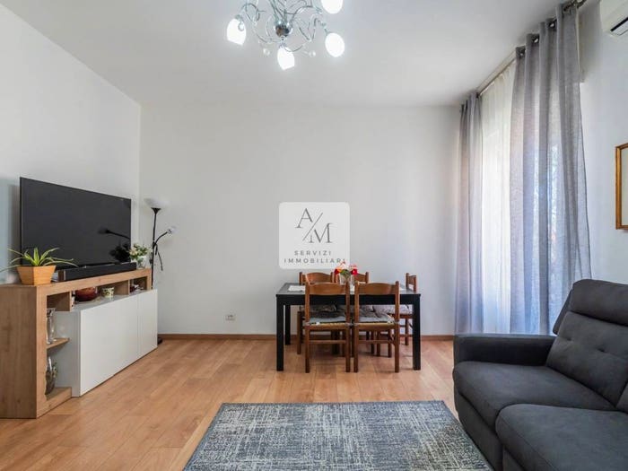 Appartamento trilocale in vendita in Via Lombardia, Centro, Pioltello