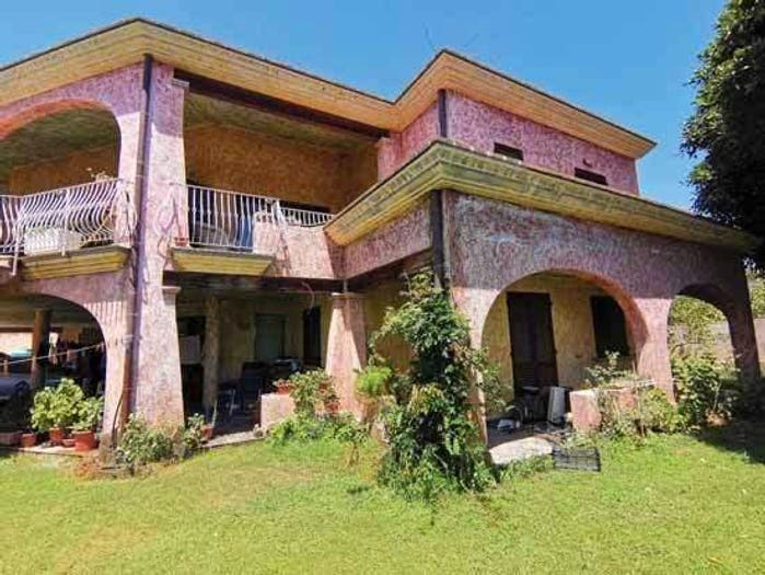 Casa con 6 locali in vendita in Via Ludovico Ariosto Snc, Centro, Villaputzu