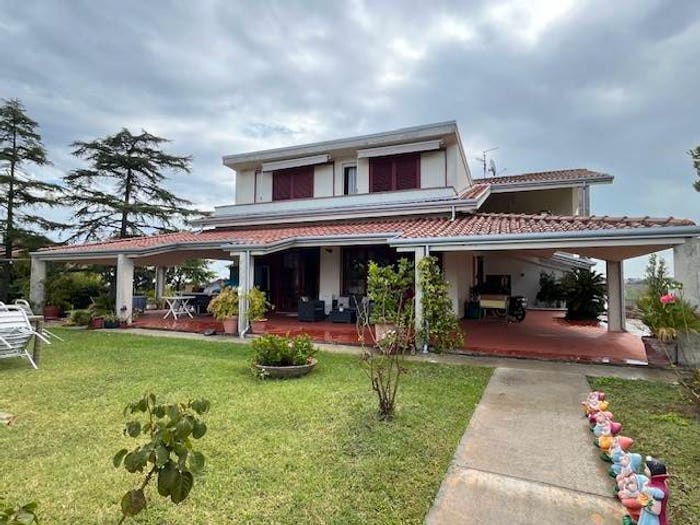 Casa con 6 locali in vendita in Via Maracco, Case Cattani, Coriano