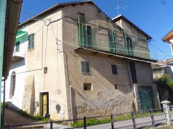 Casa con 6 locali in vendita in Via Roà Piana, Centro, Montaldo di Mondovì