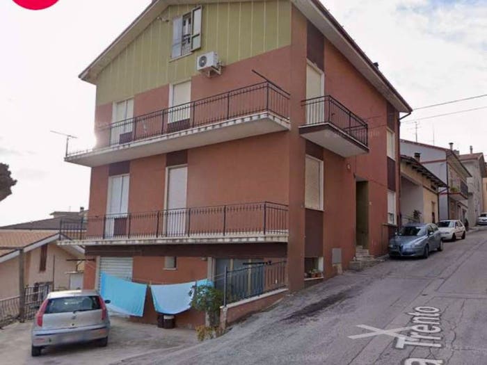 Casa con 6 locali in vendita in Via Trento, Centro, Monte Urano