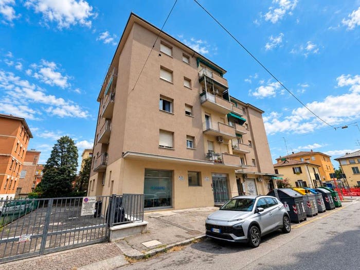 Appartamento quadrilocale in vendita in Via Giovanni Bertini, San Donato, Bologna