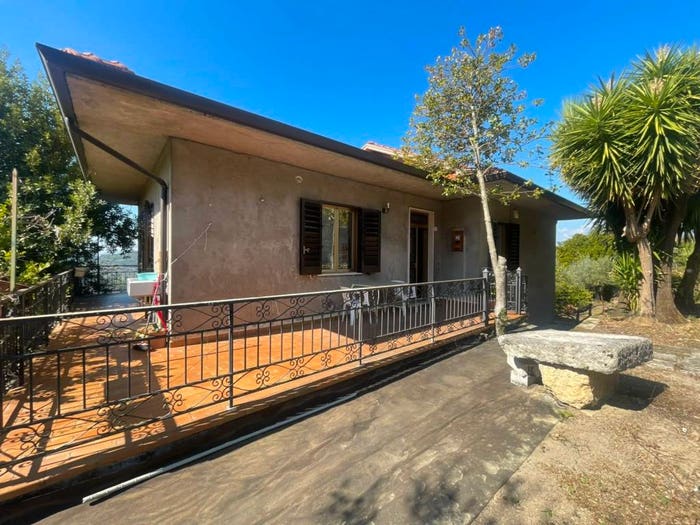 Casa con 5 locali in vendita in Treppanico, Arpino