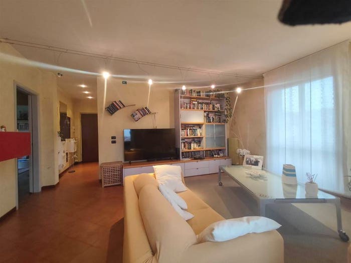 Appartamento quadrilocale in vendita in Via Milano, Vigliano Biellese