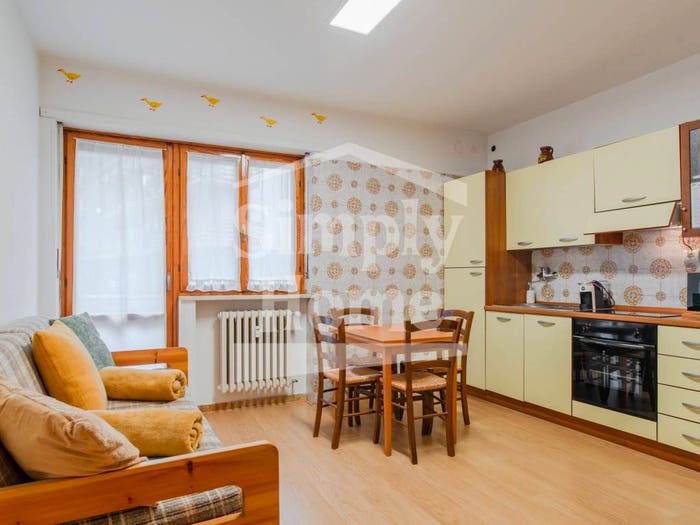 Appartamento bilocale in vendita in Via Giuseppe Augusto Levis, Centro, Chiomonte