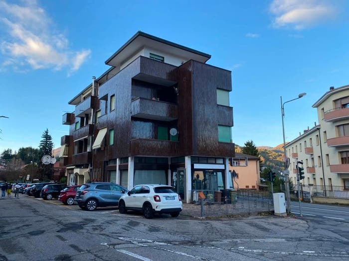 Appartamento con 6 locali in vendita in Via Libertà, Centro, Lavena Ponte Tresa
