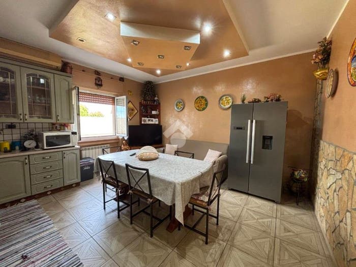 Appartamento trilocale in vendita in Via alessandro volta, Osio Sopra