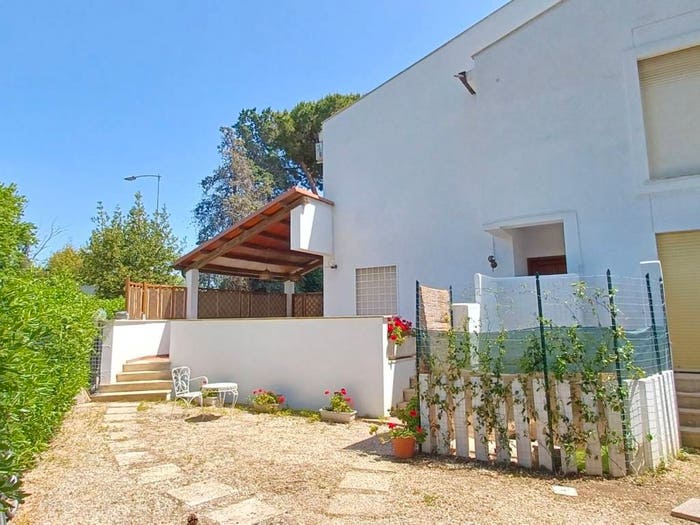 Casa con 6 locali in vendita in Via Lago d'Iseo, Santa Severa Macchiatonda, Santa Marinella