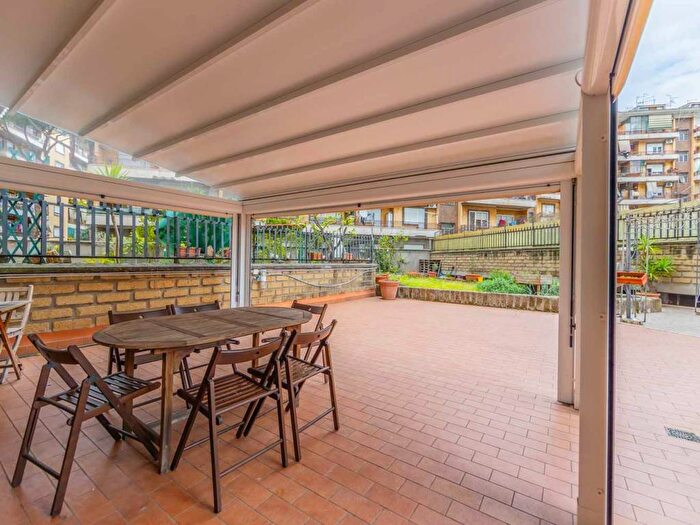 Appartamento trilocale in vendita in Via Cornelio Sisenna, Alessandrino Torre Spaccata, Roma
