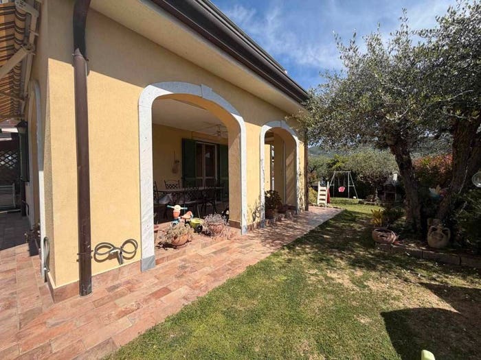 Casa con 5 locali in vendita in Colombiera Molicciara, Castelnuovo Magra