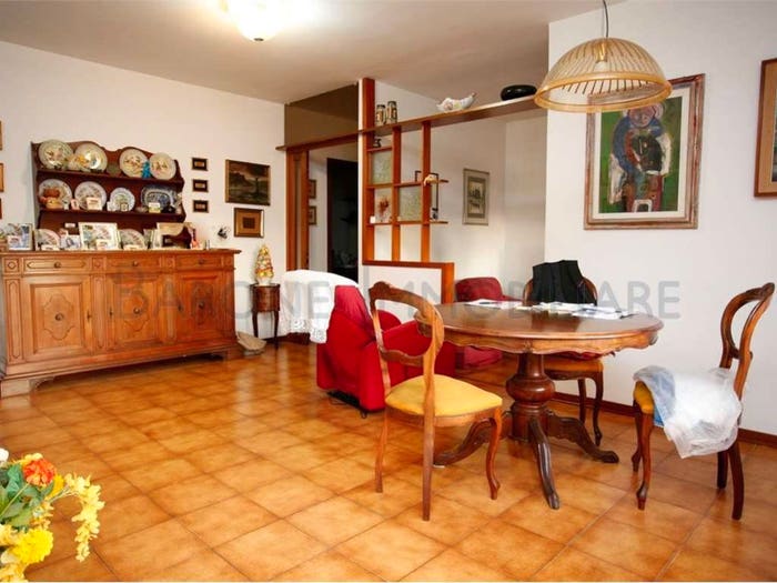 Appartamento con 5 locali in vendita in Via acquafiora, Perticata Bonascola Nazzano, Carrara