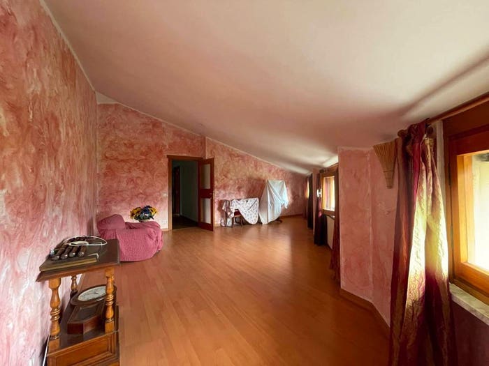 Appartamento quadrilocale in vendita in Centro, Borgo San Dalmazzo