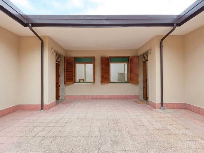 Casa con 6 locali in vendita in Via Nuova, Malvagna