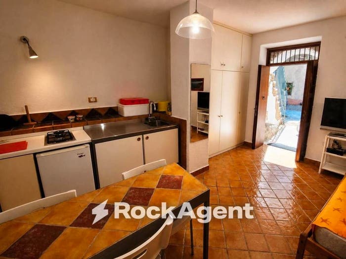 Appartamento monolocale in vendita in Via Amedeo Barletta, San Nicola Arcella