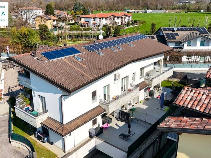 Appartamento trilocale in vendita in Via Monte Rosa, San Salvatore, Binago