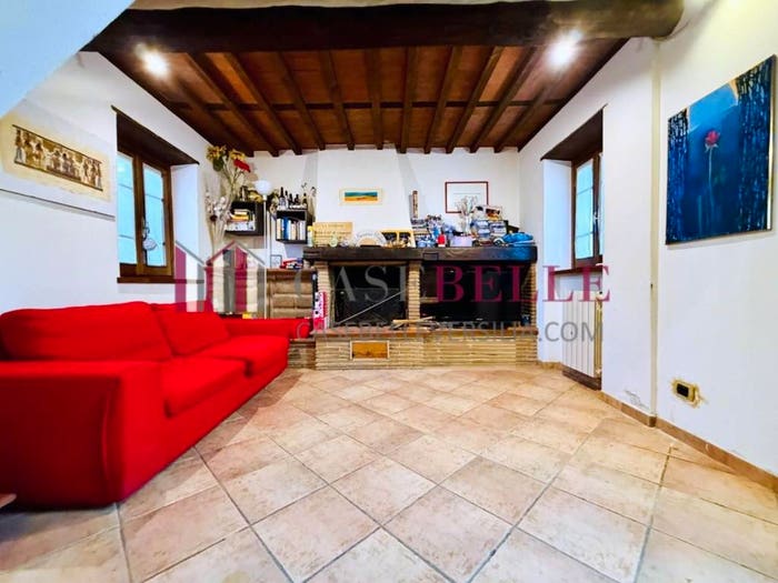 Casa quadrilocale in vendita in Via dell'Antenna, Capezzano Pianore, Camaiore