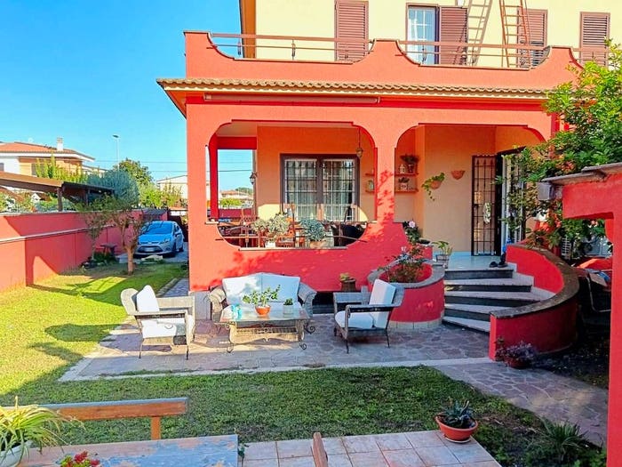 Casa quadrilocale in affitto in Via Leda, Villa Claudia, Anzio