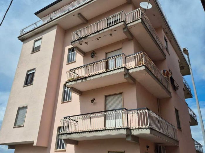 Appartamento con 6 locali in vendita in Via Polveriera, Centro, Frosinone