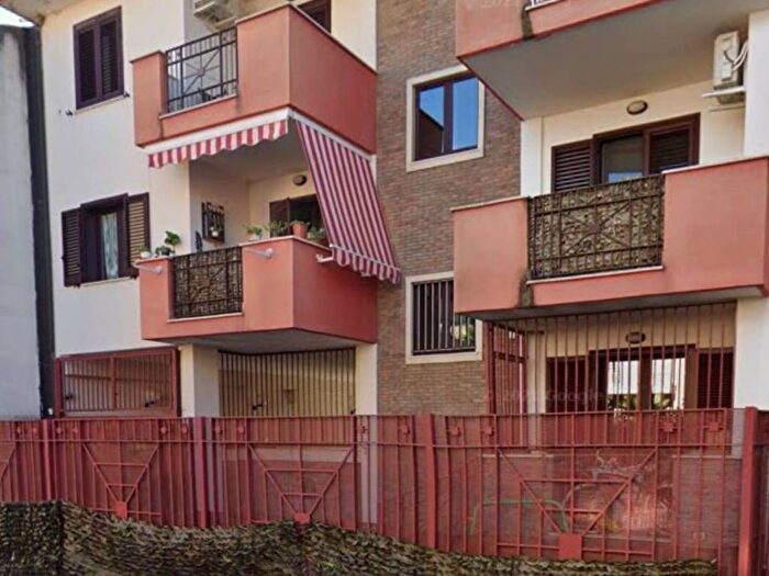 Appartamento trilocale in vendita in Via Dante snc, Capodrise