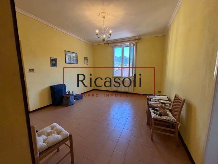 Appartamento con 5 locali in vendita in Via Leopoldo Galeotti, Centro, Pescia