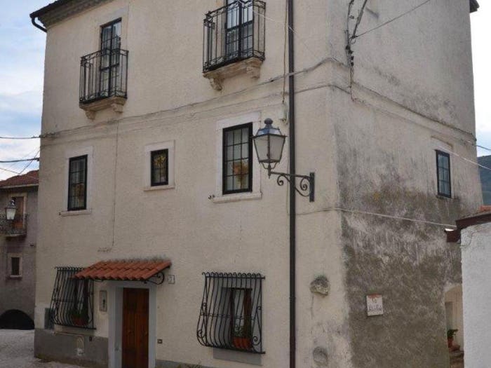 Casa con 6 locali in vendita in Via Morrone, Centro, Ovindoli