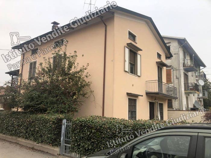 Casa con 6 locali in vendita in Loc Zibello Via Matteotti, Zibello, Polesine Zibello