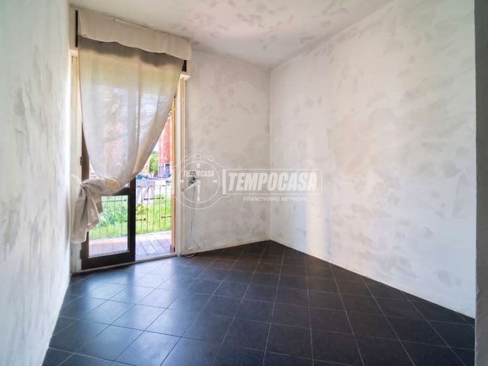 Appartamento bilocale in vendita in Via Giuseppe Verdi, Centro, Costa Masnaga