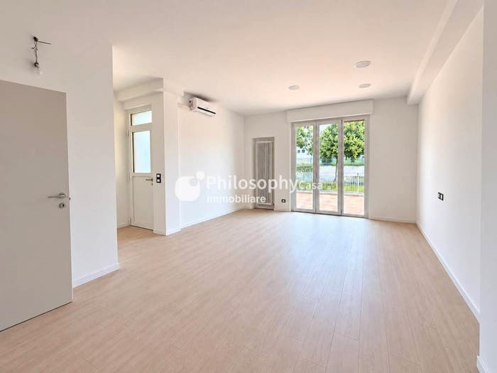 Casa trilocale in vendita in Via del Gelso, Centro, Sirolo