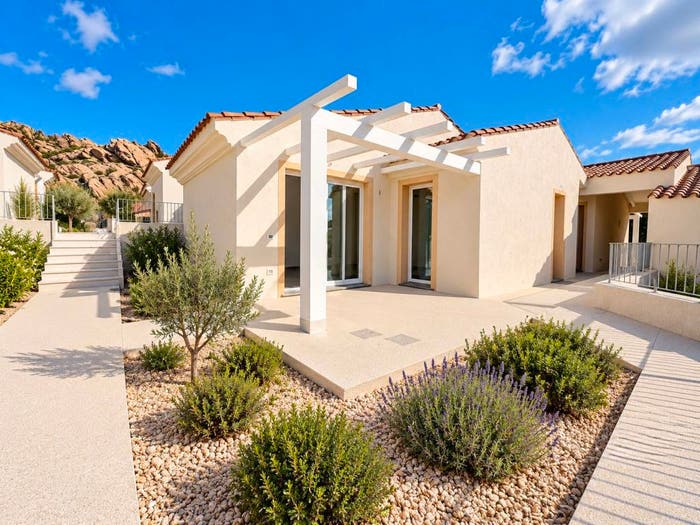 Casa trilocale in vendita in Via Capo d'Orso, Centro, Palau