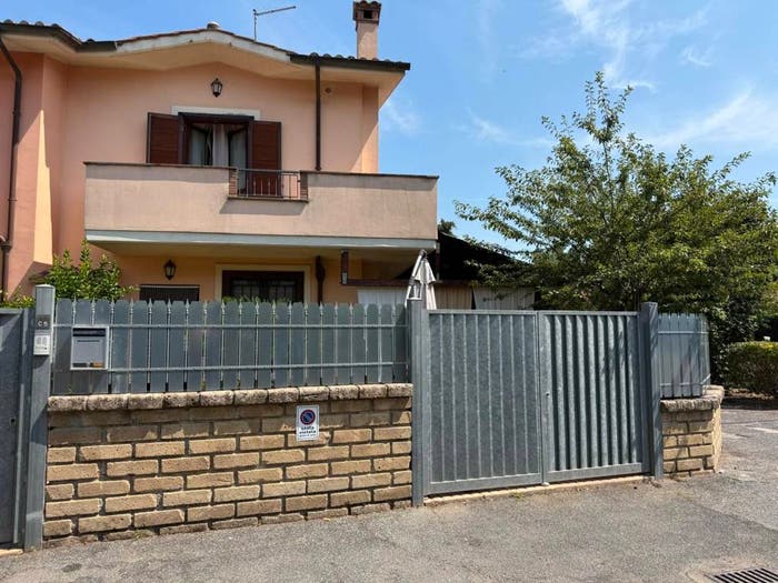 Casa trilocale in vendita in Via dei Platani, Manziana