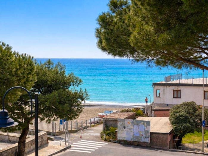 Appartamento quadrilocale in vendita in Via Alessandria, Centro, Deiva Marina