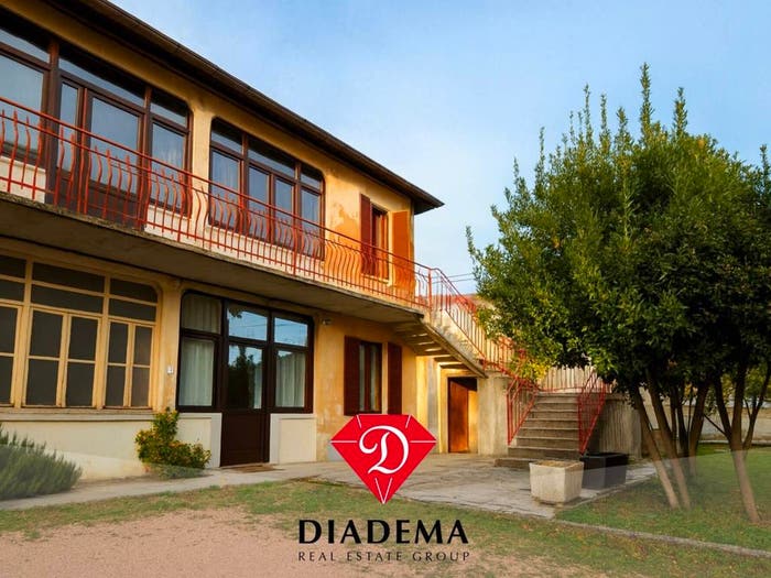 Casa con 5 locali in vendita in Crugnola, Besnate