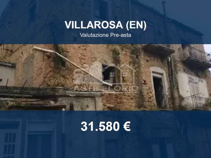 Appartamento bilocale in vendita in Via Stenditoi e Corso Giuseppe Garibaldi, Centro, Villarosa